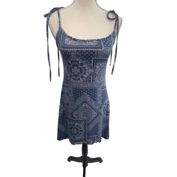 Reckless hearts blue bandanna dress size small - Picture 13 of 14